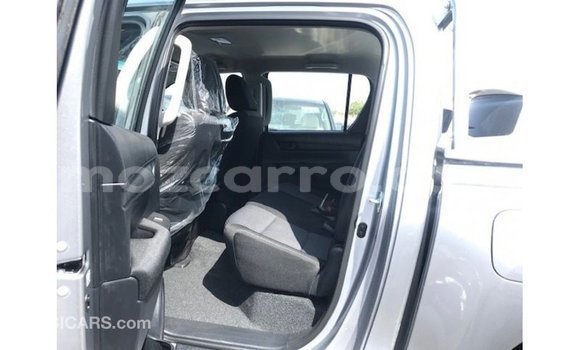 Nunua Imported Toyota Hilux Nyingine Gari ndani ya Import - Dubai nchini Cabo Delgado Nunua Imported Toyota Hilux Nyingine Gari ndani ya Import - Dubai nchini Cabo Delgado
