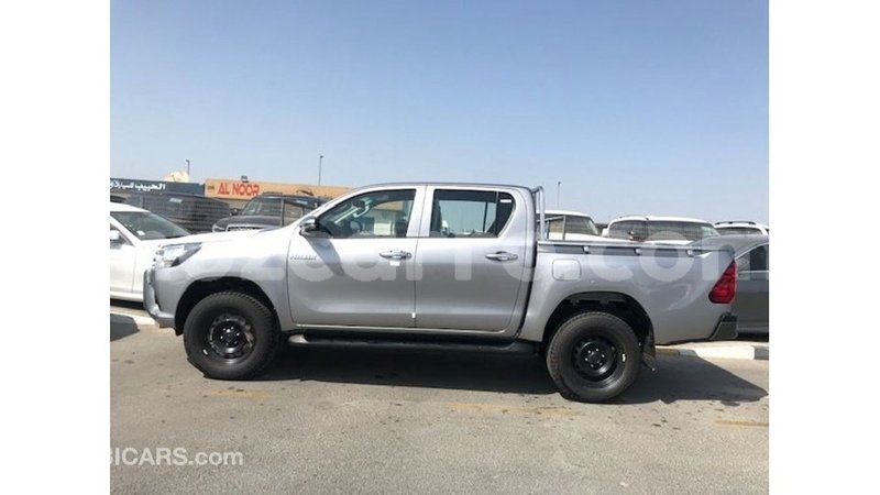Big with watermark toyota hilux cabo delgado import dubai 7055