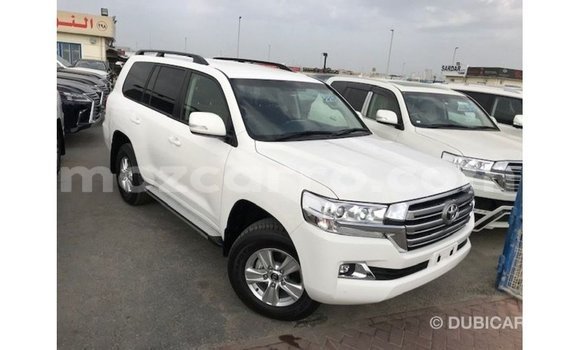 Buy Import Toyota Land Cruiser White Car in Import - Dubai in Cabo Delgado Buy Import Toyota Land Cruiser White Car in Import - Dubai in Cabo Delgado