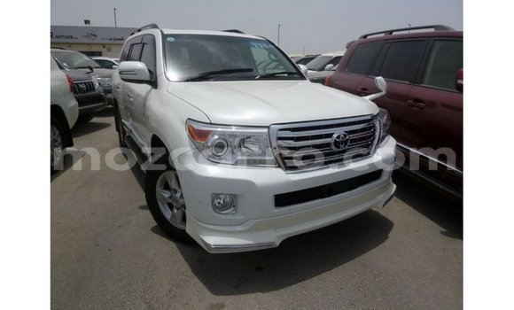 Buy Import Toyota Land Cruiser White Car in Import - Dubai in Cabo Delgado Buy Import Toyota Land Cruiser White Car in Import - Dubai in Cabo Delgado