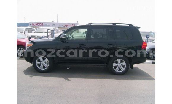 Comprar Importar Toyota Land Cruiser Preto Carro em Import - Dubai em Cabo Delgado Comprar Importar Toyota Land Cruiser Preto Carro em Import - Dubai em Cabo Delgado