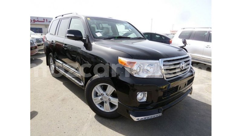 Big with watermark toyota land cruiser cabo delgado import dubai 7070
