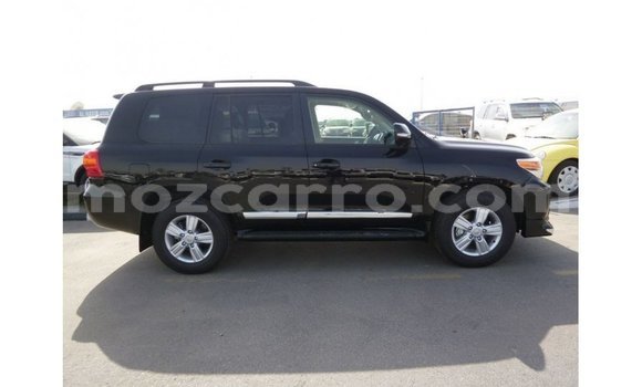 Nunua Imported Toyota Land Cruiser Nyeusi Gari ndani ya Import - Dubai nchini Cabo Delgado Nunua Imported Toyota Land Cruiser Nyeusi Gari ndani ya Import - Dubai nchini Cabo Delgado