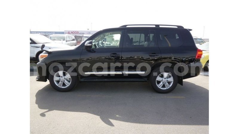 Big with watermark toyota land cruiser cabo delgado import dubai 7070