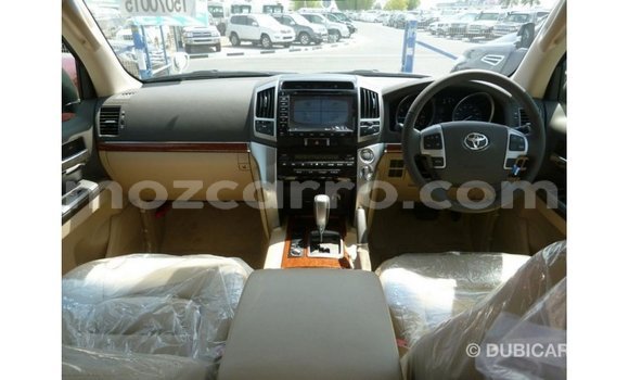 Tenga Imported Toyota Land Cruiser Chena Mota in Import - Dubai in Cabo Delgado Tenga Imported Toyota Land Cruiser Chena Mota in Import - Dubai in Cabo Delgado