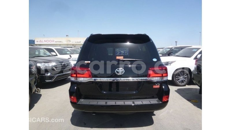 Big with watermark toyota land cruiser cabo delgado import dubai 7080