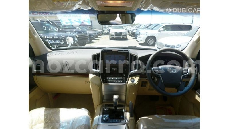 Big with watermark toyota land cruiser cabo delgado import dubai 7081