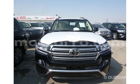 Tenga Imported Toyota Land Cruiser Nhema Mota in Import - Dubai in Cabo Delgado Tenga Imported Toyota Land Cruiser Nhema Mota in Import - Dubai in Cabo Delgado
