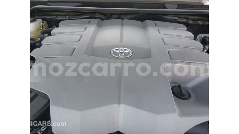 Big with watermark toyota land cruiser cabo delgado import dubai 7085