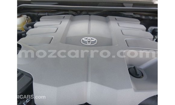 Comprar Importar Toyota Land Cruiser Preto Carro em Import - Dubai em Cabo Delgado Comprar Importar Toyota Land Cruiser Preto Carro em Import - Dubai em Cabo Delgado