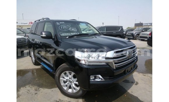 Nunua Imported Toyota Land Cruiser Nyeusi Gari ndani ya Import - Dubai nchini Cabo Delgado Nunua Imported Toyota Land Cruiser Nyeusi Gari ndani ya Import - Dubai nchini Cabo Delgado