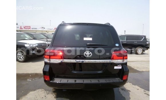 Nunua Imported Toyota Land Cruiser Nyeusi Gari ndani ya Import - Dubai nchini Cabo Delgado Nunua Imported Toyota Land Cruiser Nyeusi Gari ndani ya Import - Dubai nchini Cabo Delgado
