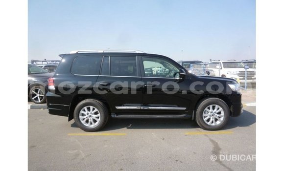 Nunua Imported Toyota Land Cruiser Nyeusi Gari ndani ya Import - Dubai nchini Cabo Delgado Nunua Imported Toyota Land Cruiser Nyeusi Gari ndani ya Import - Dubai nchini Cabo Delgado