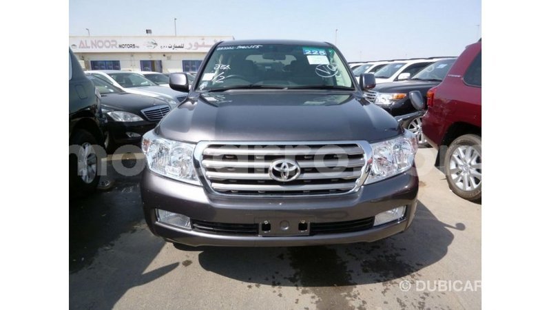 Big with watermark toyota land cruiser cabo delgado import dubai 7094