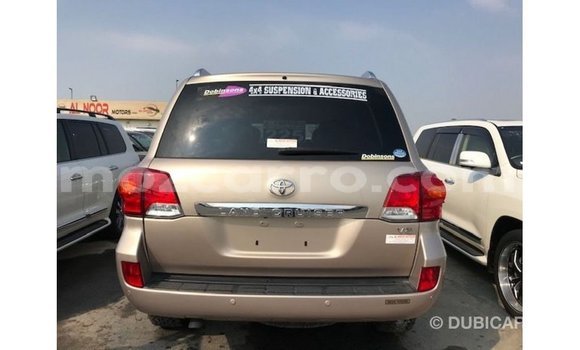 Comprar Importar Toyota Land Cruiser De outros Carro em Import - Dubai em Cabo Delgado Comprar Importar Toyota Land Cruiser De outros Carro em Import - Dubai em Cabo Delgado