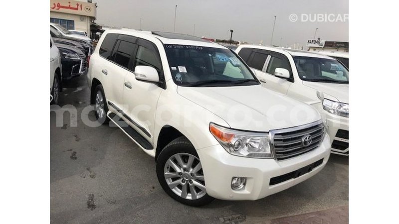 Big with watermark toyota land cruiser cabo delgado import dubai 7098