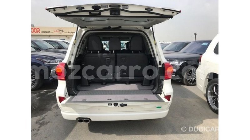 Big with watermark toyota land cruiser cabo delgado import dubai 7099