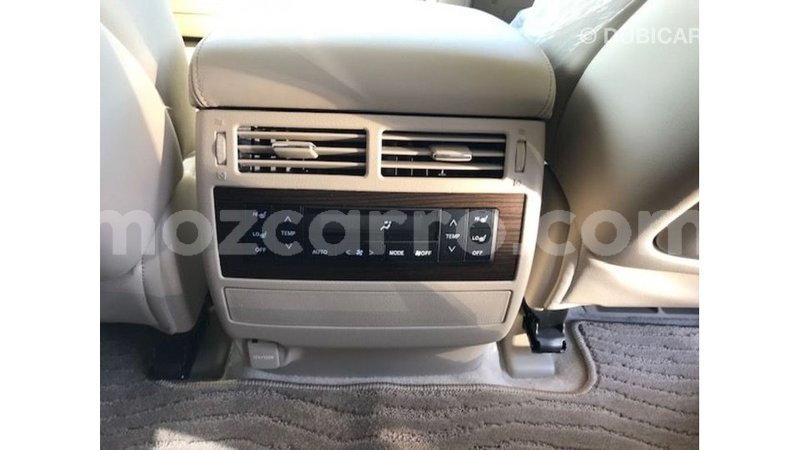 Big with watermark toyota land cruiser cabo delgado import dubai 7101