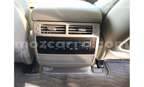 Nunua Imported Toyota Land Cruiser Nyeupe Gari ndani ya Import - Dubai nchini Cabo Delgado Nunua Imported Toyota Land Cruiser Nyeupe Gari ndani ya Import - Dubai nchini Cabo Delgado