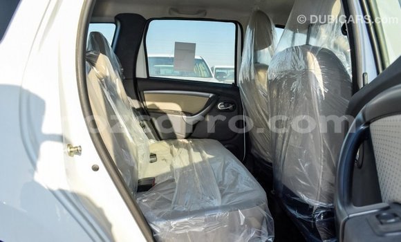 Comprar Importar Renault Duster Branco Carro em Import - Dubai em Cabo Delgado Comprar Importar Renault Duster Branco Carro em Import - Dubai em Cabo Delgado