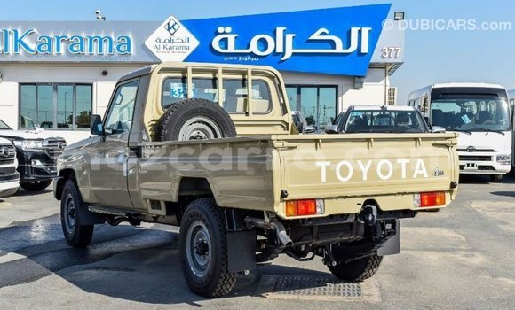 Buy Import Toyota Land Cruiser Beige Car in Import - Dubai in Cabo Delgado Buy Import Toyota Land Cruiser Beige Car in Import - Dubai in Cabo Delgado