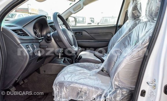 Tenga Imported Mitsubishi L200 Chena Mota in Import - Dubai in Cabo Delgado Tenga Imported Mitsubishi L200 Chena Mota in Import - Dubai in Cabo Delgado