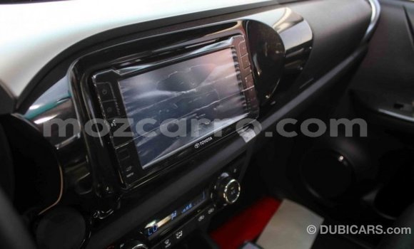 Tenga Imported Toyota Hilux Zvimwe Mota in Import - Dubai in Cabo Delgado Tenga Imported Toyota Hilux Zvimwe Mota in Import - Dubai in Cabo Delgado