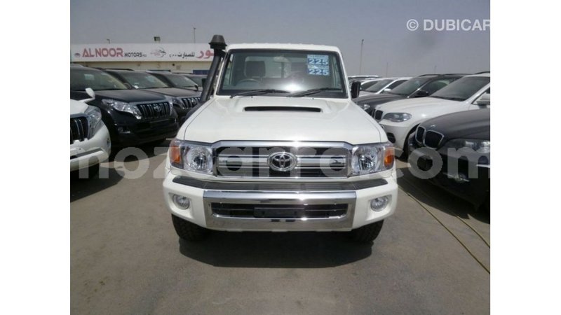 Big with watermark toyota land cruiser cabo delgado import dubai 7125