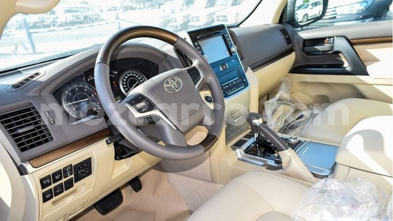 Big with watermark toyota land cruiser cabo delgado import dubai 7128