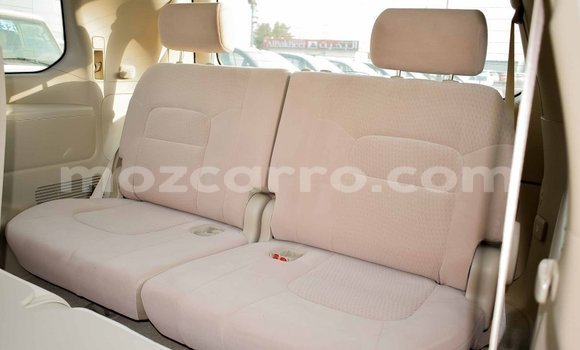 Buy Import Toyota Land Cruiser White Car in Import - Dubai in Cabo Delgado Buy Import Toyota Land Cruiser White Car in Import - Dubai in Cabo Delgado