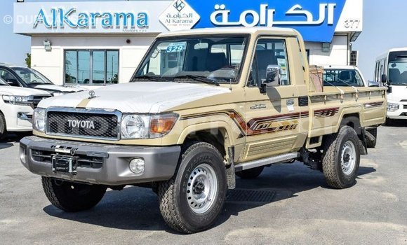 Buy Import Toyota Land Cruiser Beige Car in Import - Dubai in Cabo Delgado Buy Import Toyota Land Cruiser Beige Car in Import - Dubai in Cabo Delgado