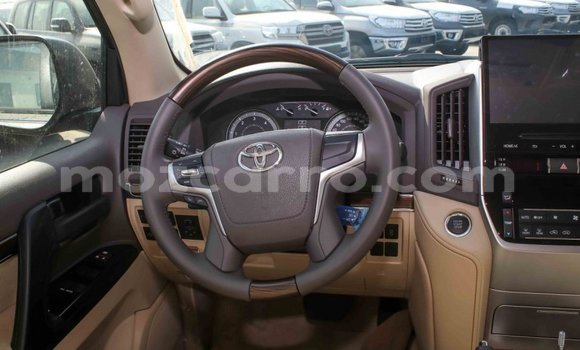 Comprar Importar Toyota Land Cruiser Preto Carro em Import - Dubai em Cabo Delgado Comprar Importar Toyota Land Cruiser Preto Carro em Import - Dubai em Cabo Delgado