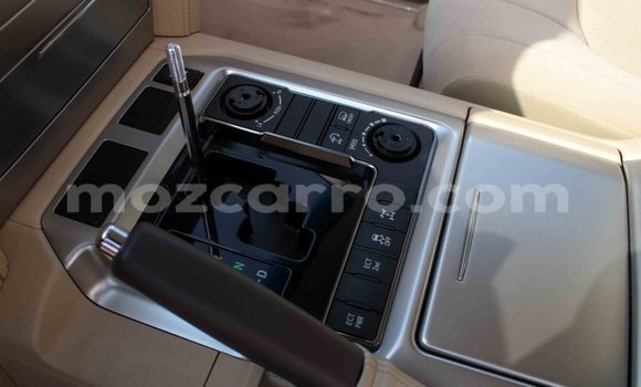 Comprar Importar Toyota Land Cruiser Preto Carro em Import - Dubai em Cabo Delgado Comprar Importar Toyota Land Cruiser Preto Carro em Import - Dubai em Cabo Delgado