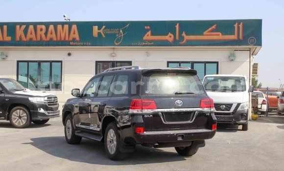 Comprar Importar Toyota Land Cruiser Preto Carro em Import - Dubai em Cabo Delgado Comprar Importar Toyota Land Cruiser Preto Carro em Import - Dubai em Cabo Delgado