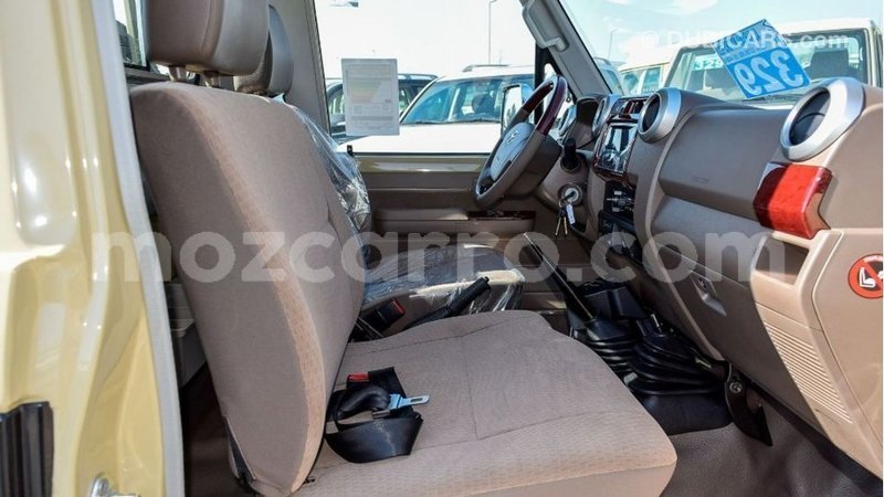 Big with watermark toyota land cruiser cabo delgado import dubai 7138
