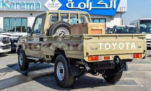 Buy Import Toyota Land Cruiser Beige Car in Import - Dubai in Cabo Delgado Buy Import Toyota Land Cruiser Beige Car in Import - Dubai in Cabo Delgado