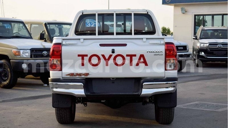 Big with watermark toyota hilux cabo delgado import dubai 7144