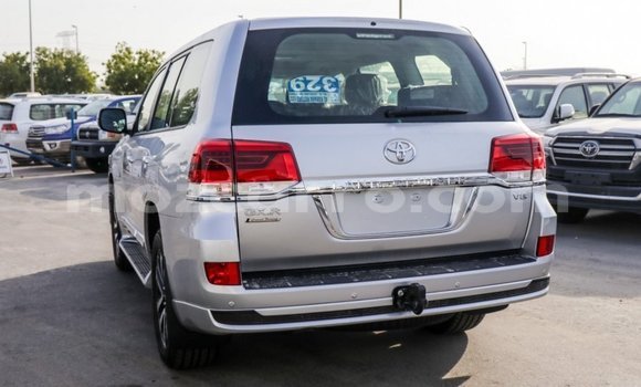 Buy Import Toyota Land Cruiser Other Car in Import - Dubai in Cabo Delgado Buy Import Toyota Land Cruiser Other Car in Import - Dubai in Cabo Delgado