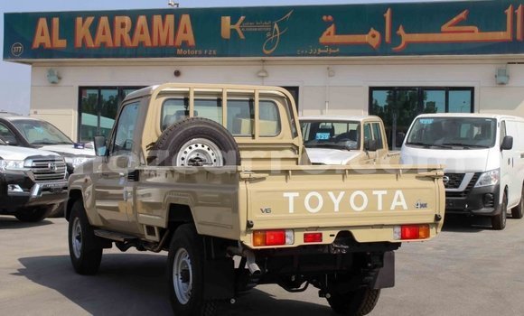 Buy Import Toyota Land Cruiser Beige Car in Import - Dubai in Cabo Delgado Buy Import Toyota Land Cruiser Beige Car in Import - Dubai in Cabo Delgado