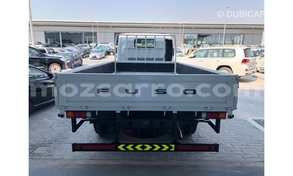 Tenga Imported Mitsubishi Canter Chena Rori in Import - Dubai in Cabo Delgado Tenga Imported Mitsubishi Canter Chena Rori in Import - Dubai in Cabo Delgado