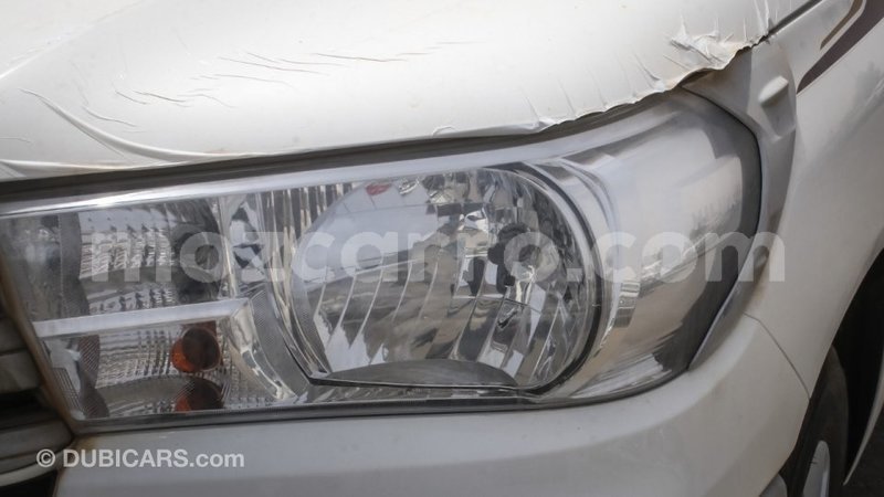 Big with watermark toyota hilux cabo delgado import dubai 7158