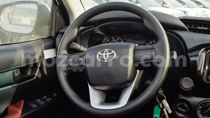 Big with watermark toyota hilux cabo delgado import dubai 7159