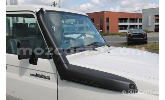 Buy Import Toyota Land Cruiser White Car in Import - Dubai in Cabo Delgado Buy Import Toyota Land Cruiser White Car in Import - Dubai in Cabo Delgado