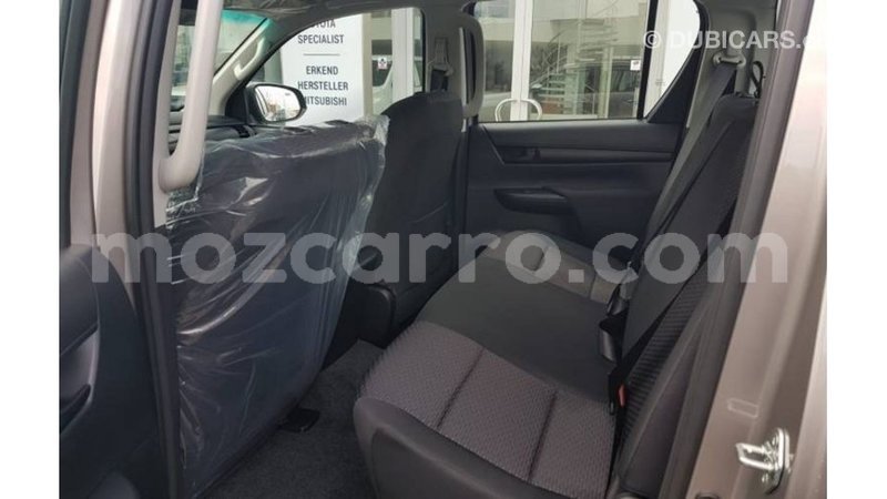 Big with watermark toyota hilux cabo delgado import dubai 7167