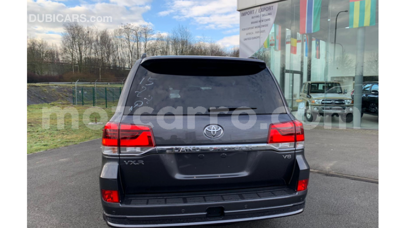 Big with watermark toyota land cruiser cabo delgado import dubai 7169