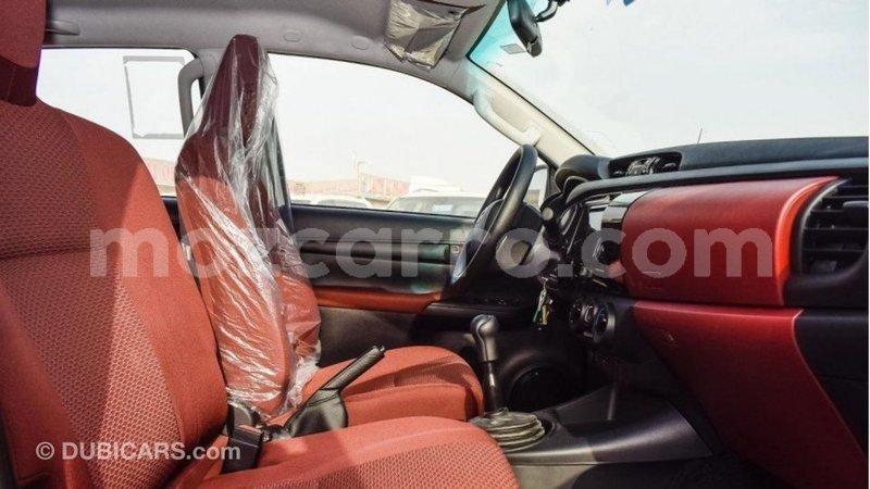 Big with watermark toyota hilux cabo delgado import dubai 7176