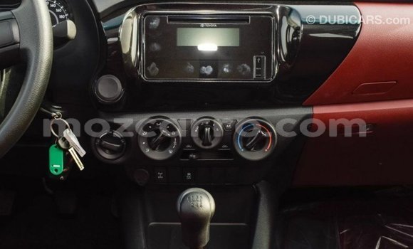 Buy Import Toyota Hilux White Car in Import - Dubai in Cabo Delgado Buy Import Toyota Hilux White Car in Import - Dubai in Cabo Delgado