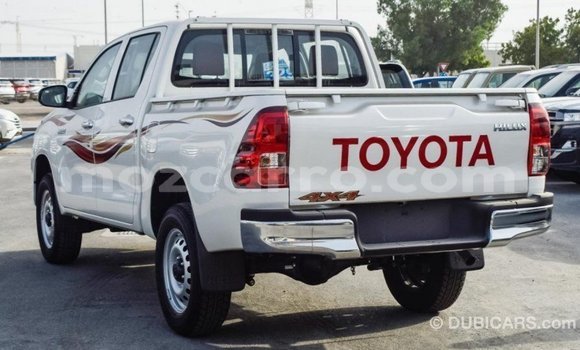 Buy Import Toyota Hilux White Car in Import - Dubai in Cabo Delgado Buy Import Toyota Hilux White Car in Import - Dubai in Cabo Delgado