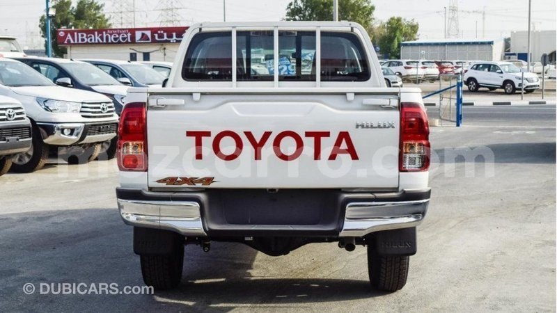 Big with watermark toyota hilux cabo delgado import dubai 7176