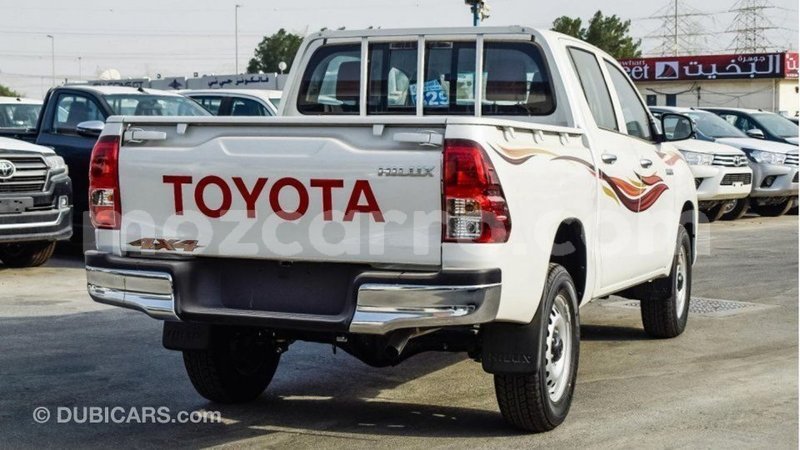 Big with watermark toyota hilux cabo delgado import dubai 7176